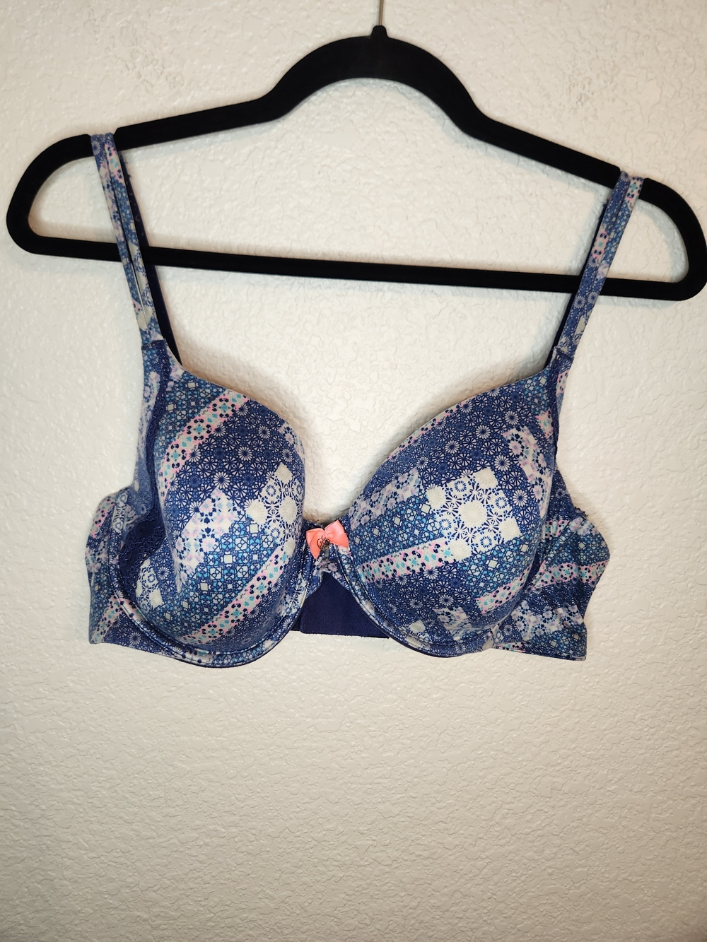 Body By Victorias Secret Lined Perfect Coverage Bra 38DBlue Underwire Lined